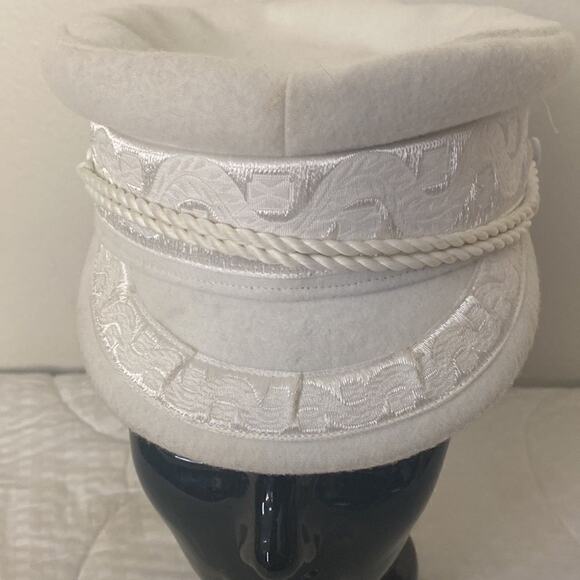 Lack of Color Small Cream Colored Hat See Video main image 9